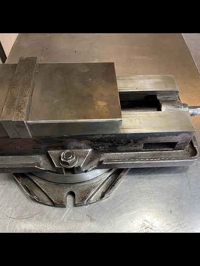 Used PRECISION VISE
