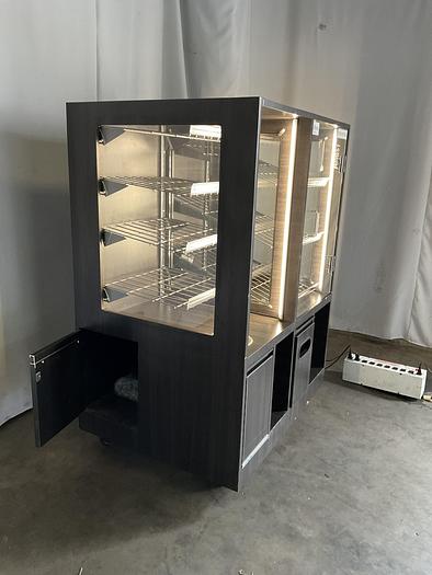 Used DRY BAKERY DONUT BAGEL DISPLAY MERCHANDISER LED LIGHTING