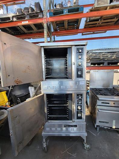 Used BLODGETT DOUBLE DECK HALF SIZE CONVECTION OVEN !