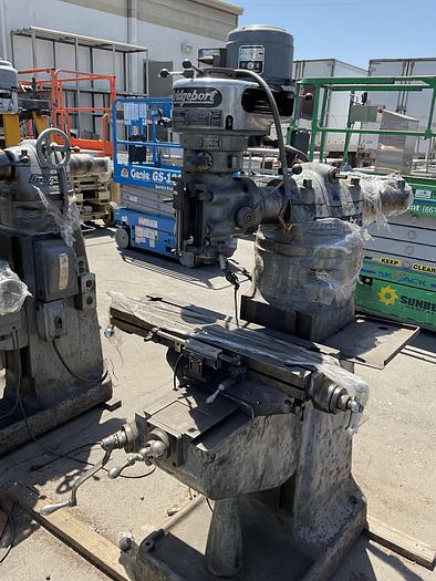 Used BRIDGEPORT SPINDLE VERTICAL MILL