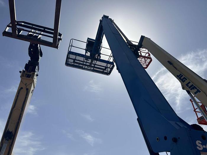 Used Boom Lift-45' Telescopic 4Wd Engine*