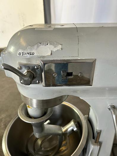 Used HOBART 20 QT MIXER ./
