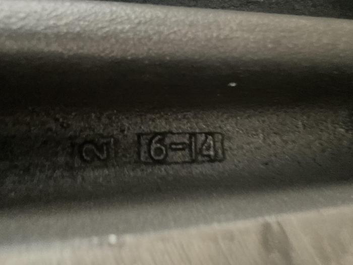 Used BRIDGEPORT 6" MILLING MACHINE VISE WITH HANDLE, 6-14