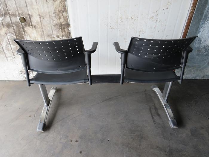 Used 2-SEAT AIRPORT WAITING CHAIR CLINIC BENCH OFFICE RECEPTRION ROOM SALON