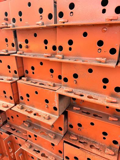 Used 13FT BY 6IN NEW STYLE BEAMS FOR PALLET RACKING