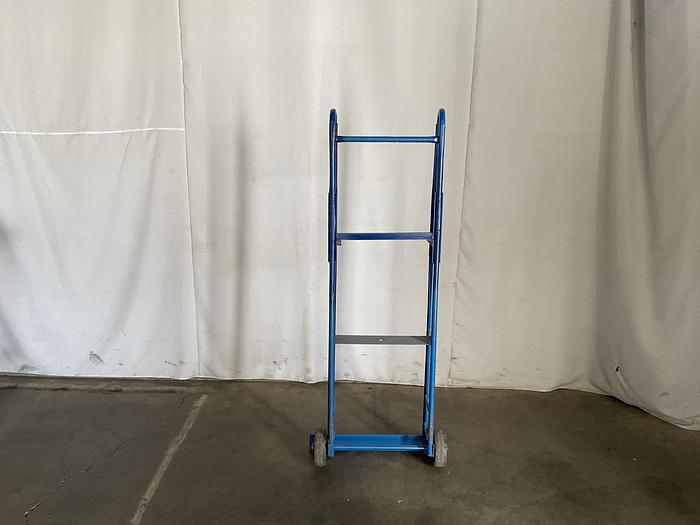 Used HEAVY DUTTY HAND TRUCK !