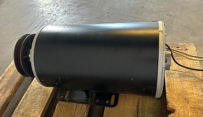 Used CENTURY, 2HP; 3PH; 230460V; RPM1725; T A K 56T17DRR70007A2A !