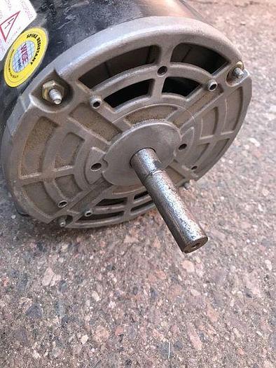 Used WEG MOTOR 3/4 HP; 3 PH; 1755 RPMS; 7518 0S3E56-S75PP.