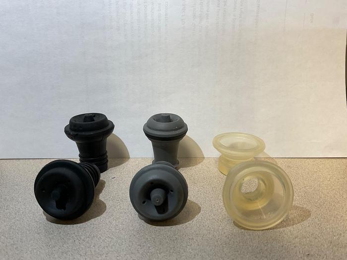 Used REUSABLE WINE STOPPERS !