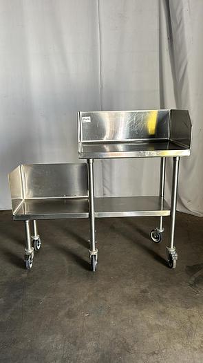 Used STANLESS STEEL EQUIPMENT STAND !