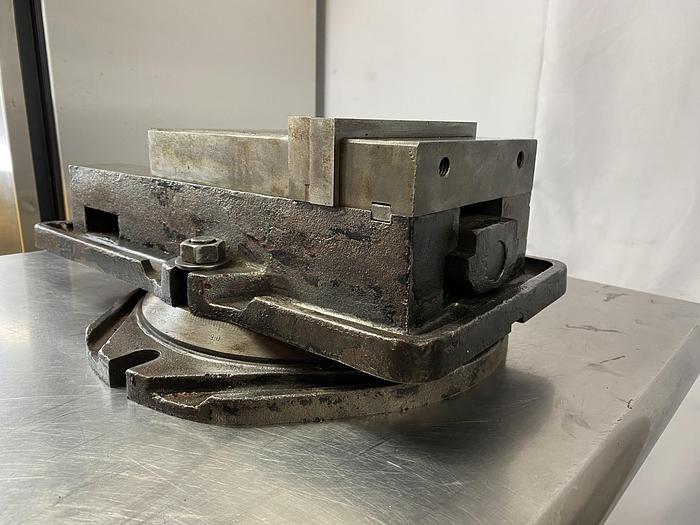 Used PRECISION VISE !