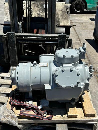 Used CARLYLE COMPRESSOR MODEL 06EZ7753GARP, 208/230 VOLTS