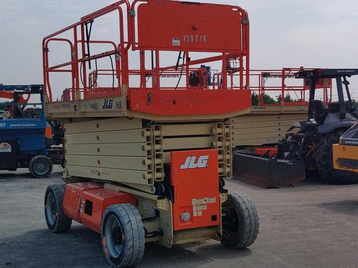 Used Scissor Lift-40' 4Wd Hybrid Electric
