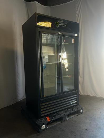 Used TWO SLIDING GLASS DOOR REACH IN TRUE; GDM-37-HC-LD./