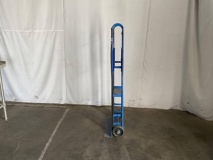 Used HEAVY DUTTY HAND TRUCK !