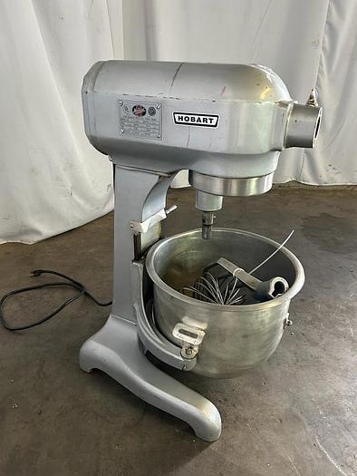 Used HOBART 20QT MIXER WITH ATTACHMENTS ./