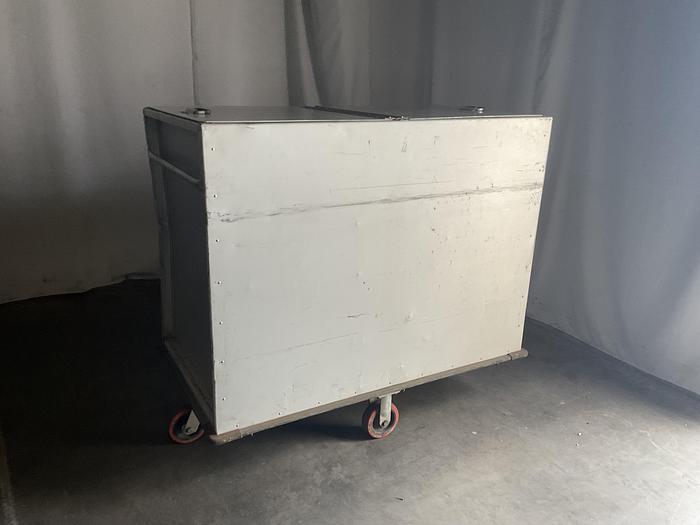 Used METRO STORAGE CART MODEL T68A
