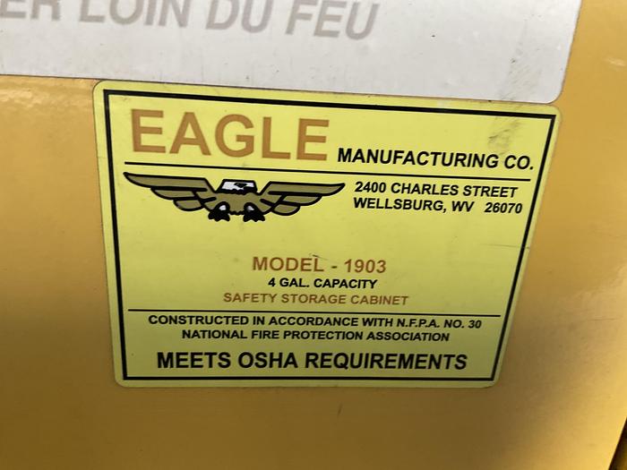 Used EAGLE 4 GAL. SAFETY STORAGE CABINET !