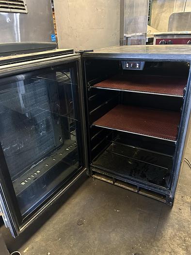 Used MAGIC CHEF BEVERAGE COOLER; MCBC58DST