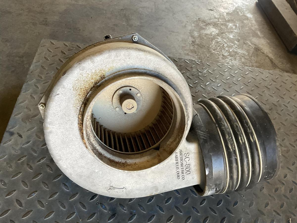 Used AMERICAN FAN CO. SC-800 INDUSTRIAL CENTRIFUGAL BLOWER WITH DAYTON MOTOR – 1/2 HP, 208–220/440V, 3-PHASE