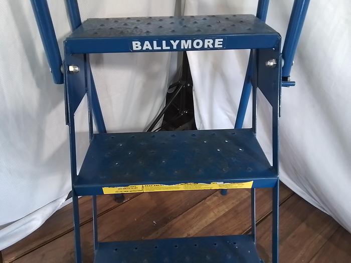 Used 3 STEP MODIFIED LOCK-N-STOCK FOLDING LADDER ! 