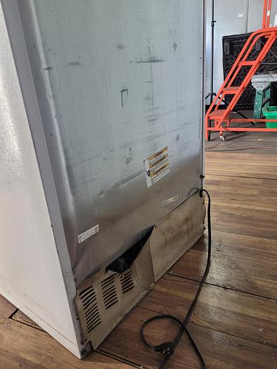 Used WHIRPOOL TOP FREEZER REFRIGERATOR; ET1MHKXMQ05 !