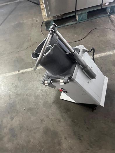 Used HOBART 1 SPEED CONTININUOUS FEED PROCESSOR WITH SIDE DISCHARGE; 136150 !