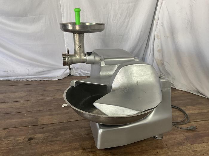 Used HOBART 84186 BUFFALO CHOPER/FOOD PROCESSOR/MEAT GRINDER!