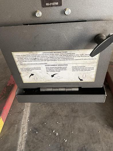 Used GRAY OIL FILTER CRUSHER, QP-50