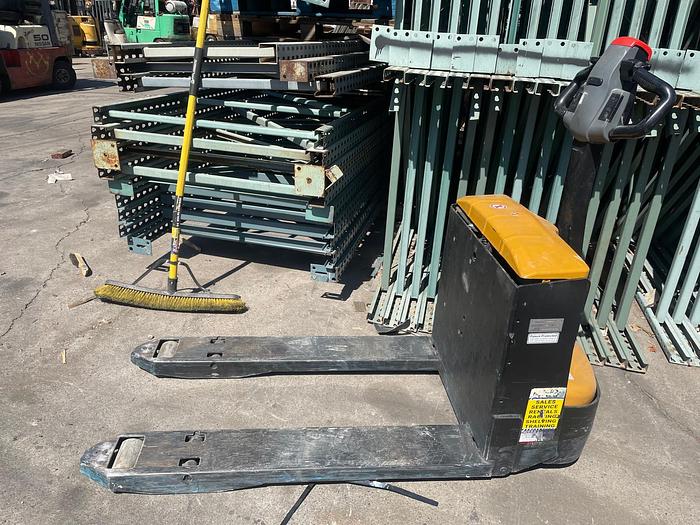 Used BIG JOE BATTERY POWERED PALLET JACK, MODEL LPT44