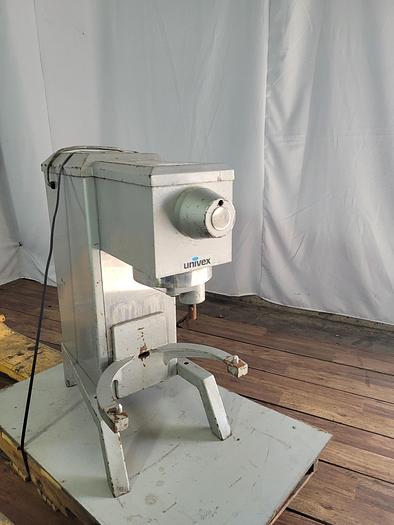 Used 12 QT MIXER UNIVEX, 120 !