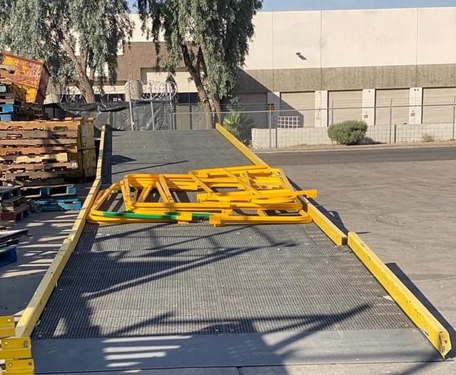 Used 51 FEET LOADING DOCK ACCESS RAMP