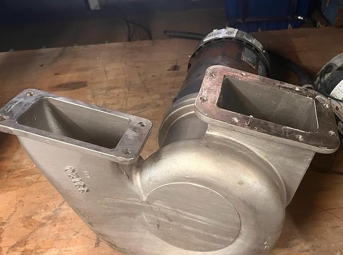 Used 2HP LEESON WATER PUMP./\