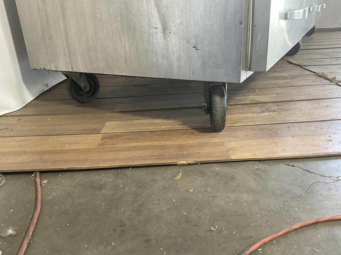 Used BEVERAGE AIR CHEF BASE WITH 6 DRAWERS; WTRCS112-1 !