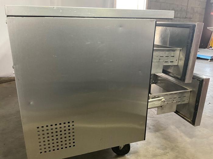 Used TRUE REFRIGERATED SANDWICH/SALAD PREP TABLE WITH ONE DOOR AND TWO DRAWERS; TUC-48D-2./