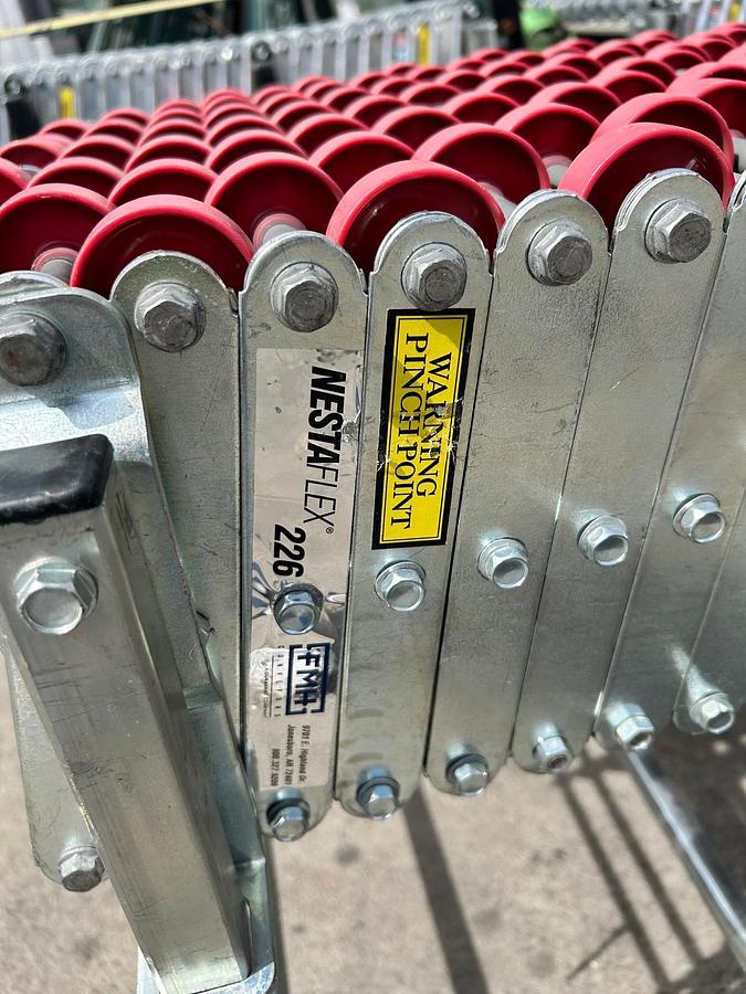 Used FMH NESTAFLEX 226 SKATE CONVEYOR