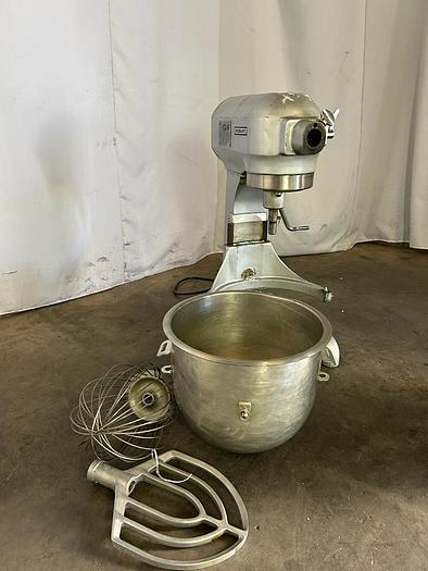 Used HOBART 20QT MIXER WITH ATTACHMENTS ./