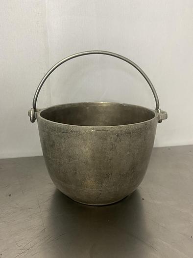 Used ASSORTMENT ROUND SERVING PAIL WITH HANDEL