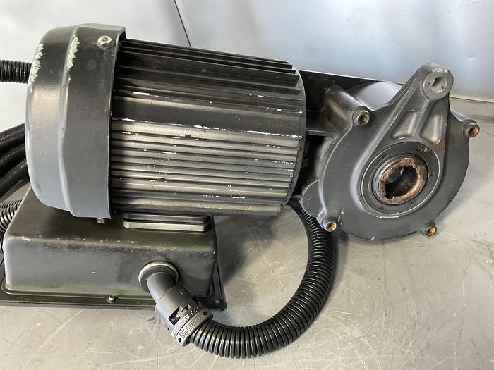 Used 4P KW ELECTRIC INDUCTION MOTOR WITH DRUM SWITCH; PH3 RPM 1410/1680/1700 !