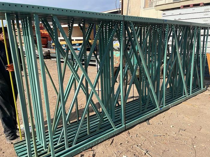 Used HEAVY DUTY 16FT x 72" TEAR DROP UPRIGHT !