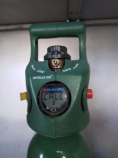 Used AIRGAS OXYGEN EMPTY TANK !