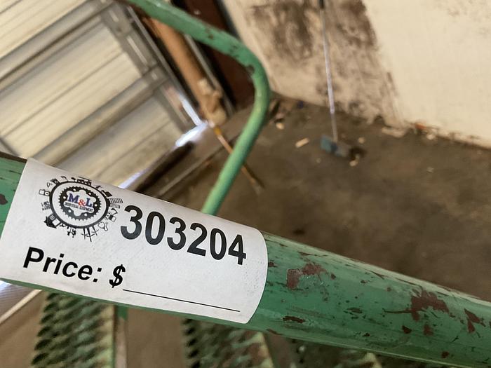 Used GREEN LADDER MODEL 26H5-24SDSG