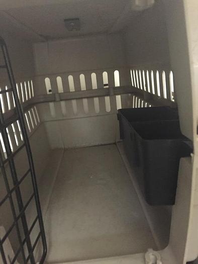 Used PET TRADDITIONAL KENNEL !