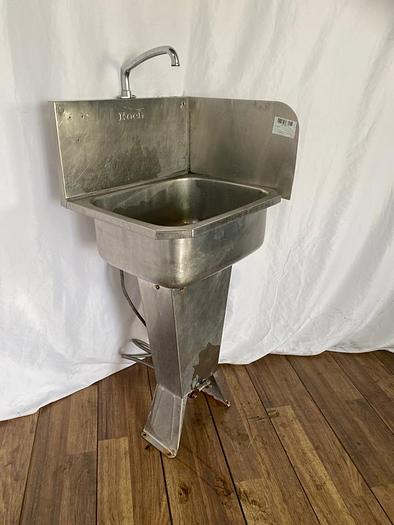 Used COMMERCIAL HAND WASH SINK WITH BACKSPLASH, BASE,AND FOOT PEDAL*