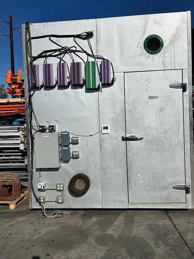 Used 20 FT WALKING COOLER BOX, PORTABLE OR STATIONARY