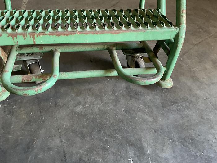 Used GREEN LADDER MODEL 26H5-24SDSG
