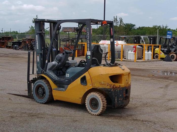 Used Forklift-14' 4,000# 2Wd Straight Mast*