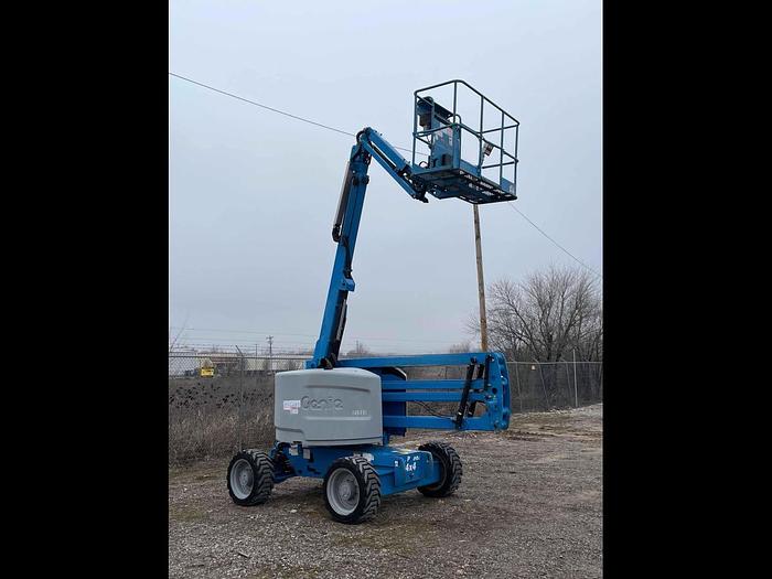 Used Boom Lift-45' Articulating 4Wd Engine*