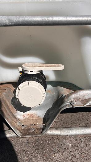 Used EASY CLEAN WATER TOTE