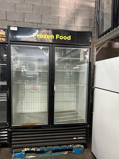 Used TRUE TWO GLASS DOOR REACH IN FREEZER, GDM-49F-ID !